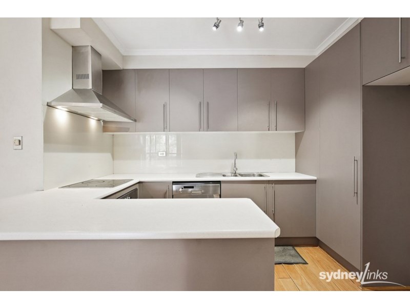 18/39-61 Gibbons Street, Redfern NSW 2016