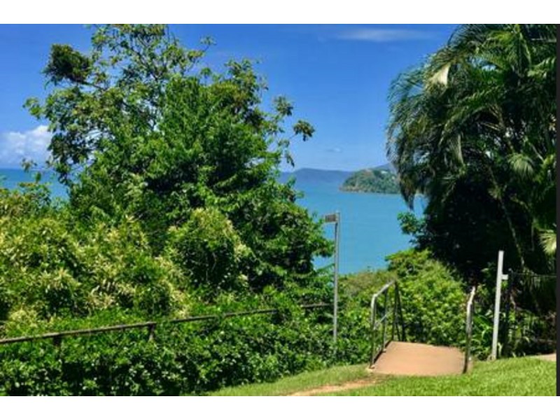 103/92 Moore Street, Trinity Beach QLD 4879