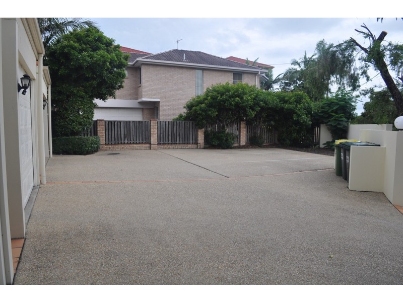 17/31 Chester Terrace, Southport QLD 4215