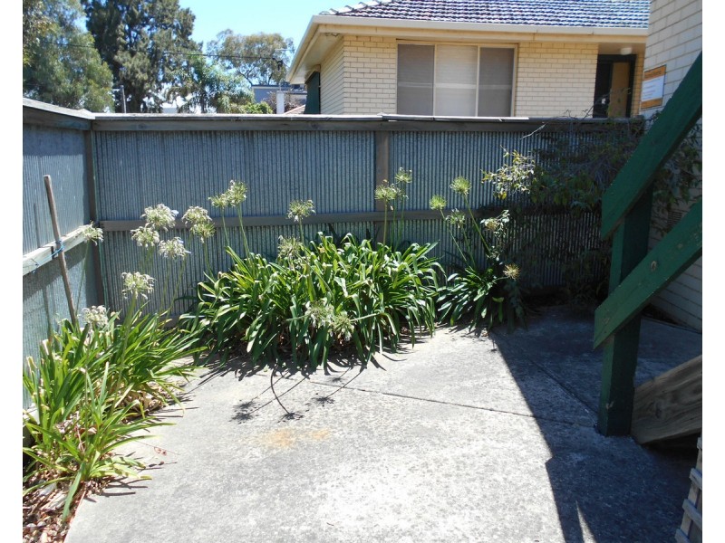 1/14 McCracken Avenue, Pascoe Vale South VIC 3044