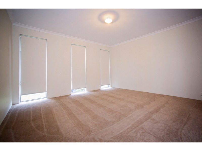 35 Castlereagh Vista, Millbridge WA 6232