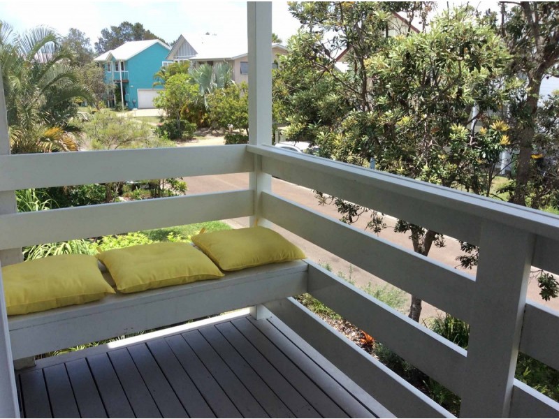 8B Lakedrive Crescent, Marcoola QLD 4564