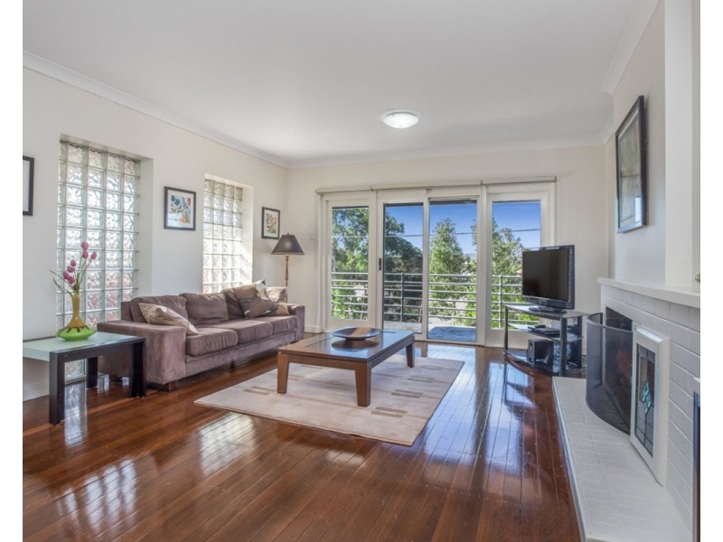 69 The Esplanade, St Lucia QLD 4067