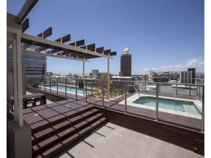 1303/122 Walker Street, Townsville City QLD 4810