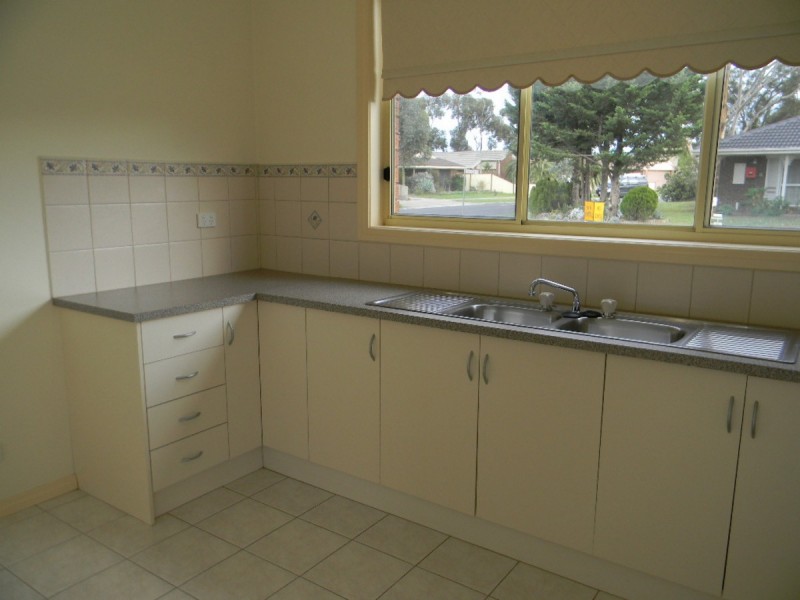 38 Flinders Crescent, Wyndham Vale VIC 3024