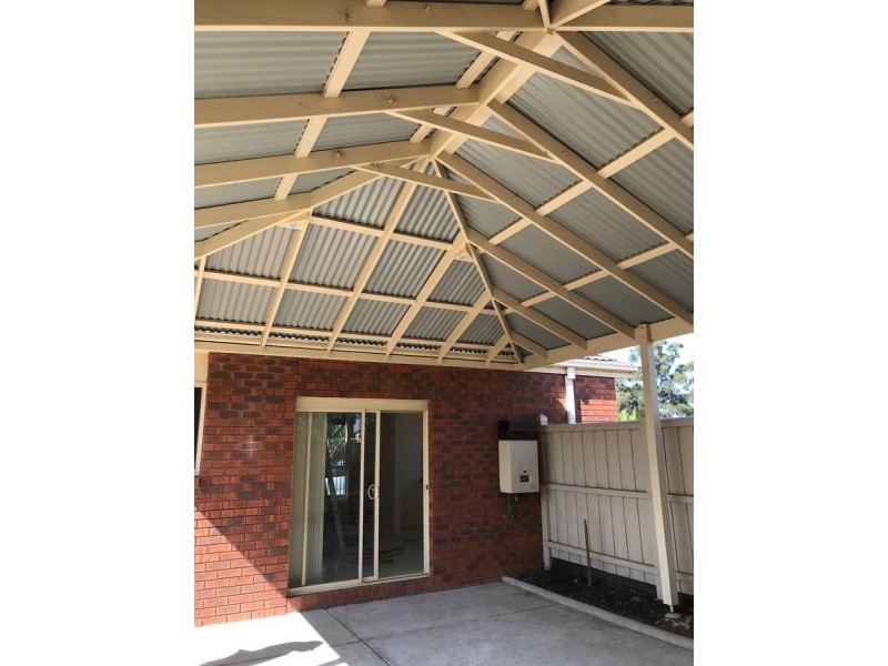 38 Flinders Crescent, Wyndham Vale VIC 3024