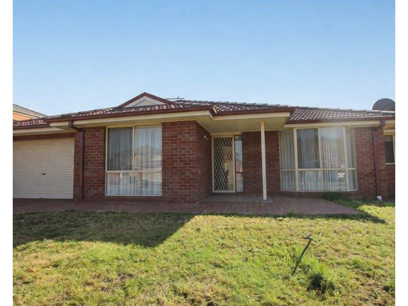 32 Waratah Drive, Altona Meadows VIC 3028