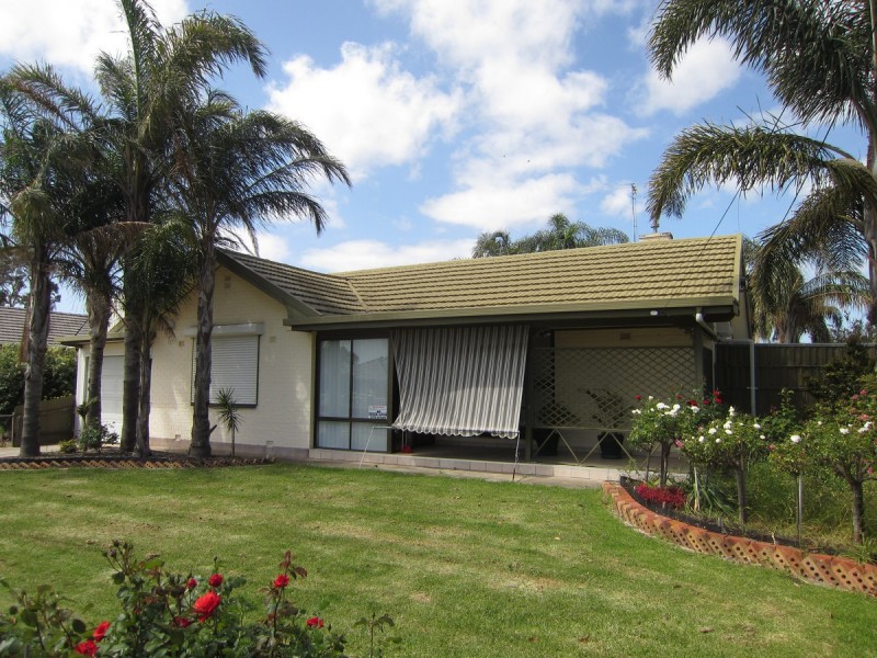 17 Finchley Street, Clovelly Park SA 5042