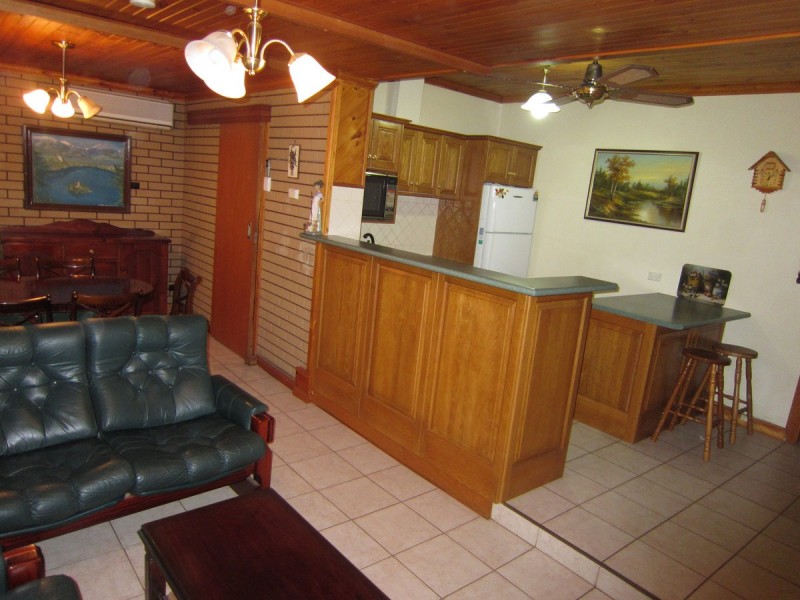 17 Finchley Street, Clovelly Park SA 5042