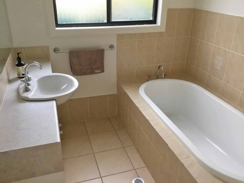 8 Ferndahl Drive, Varsity Lakes QLD 4227