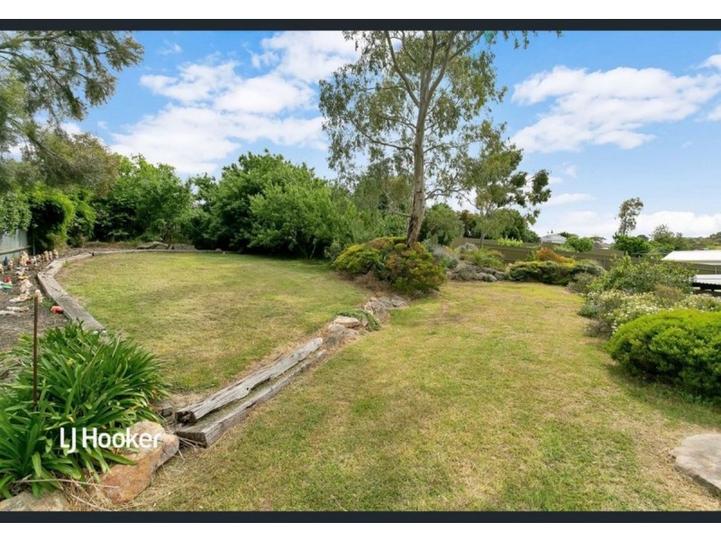 4 Gage Court, Para Vista SA 5093