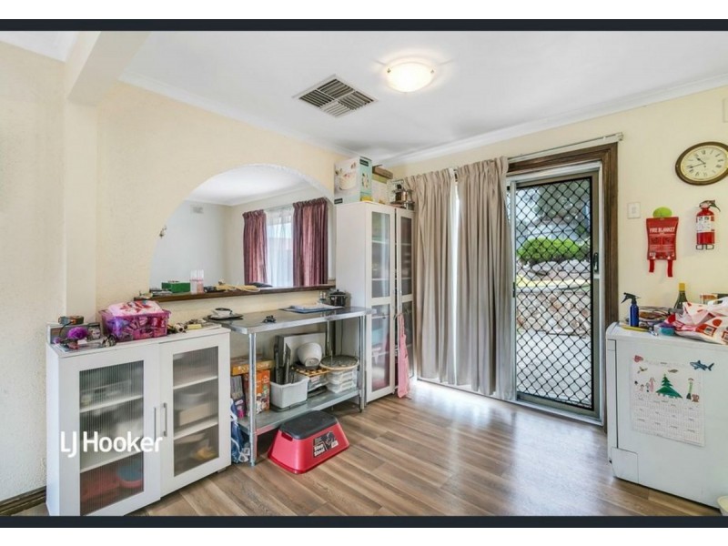4 Gage Court, Para Vista SA 5093
