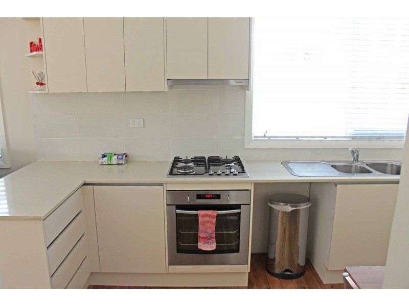 1/10 Kuranda Crescent, Kotara NSW 2289