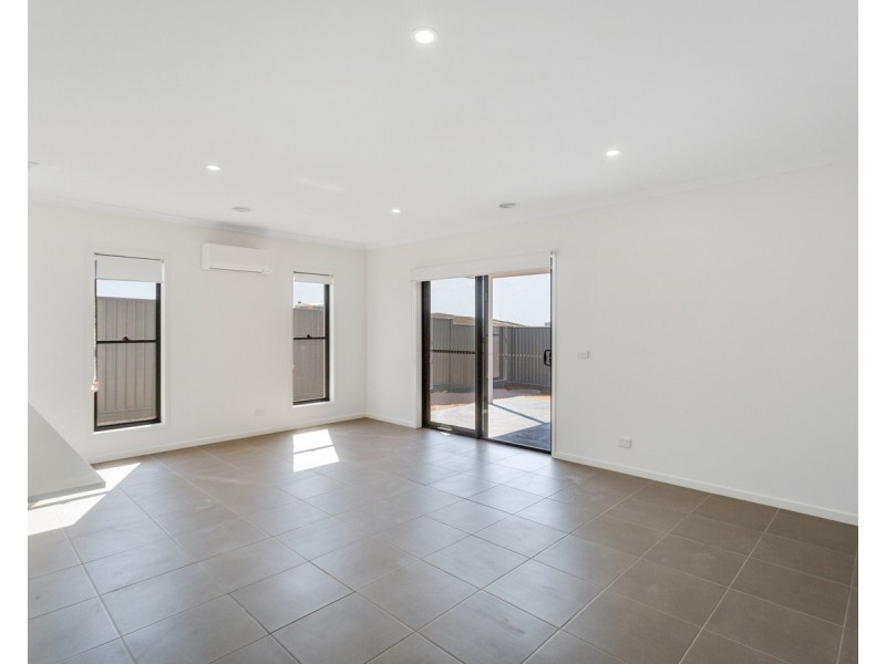 4 Hilltop Drive, Curlewis VIC 3222