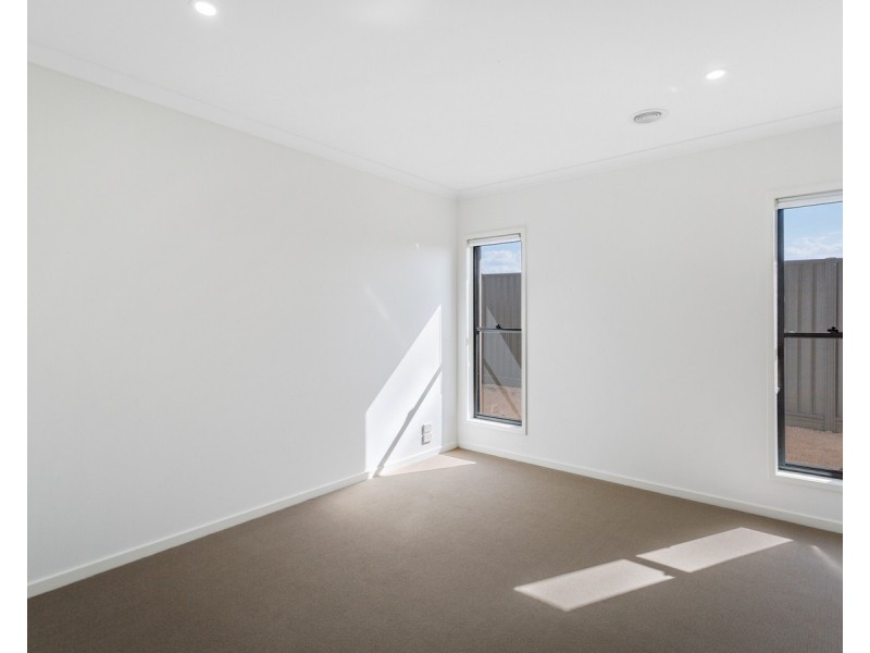 4 Hilltop Drive, Curlewis VIC 3222