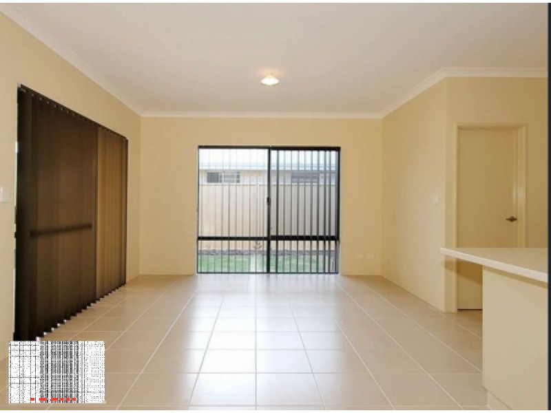 15 Neilson Street, Hammond Park WA 6164