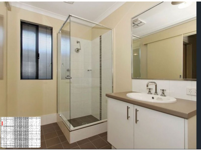 15 Neilson Street, Hammond Park WA 6164