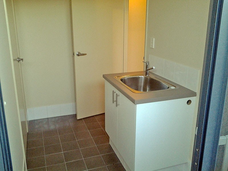 15 Neilson Street, Hammond Park WA 6164