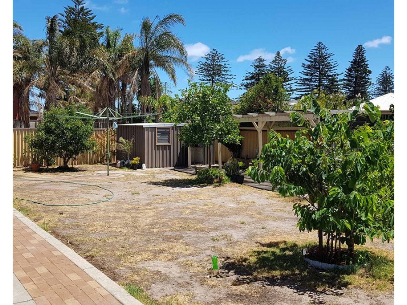 5 Ellaway Avenue, North Haven SA 5018