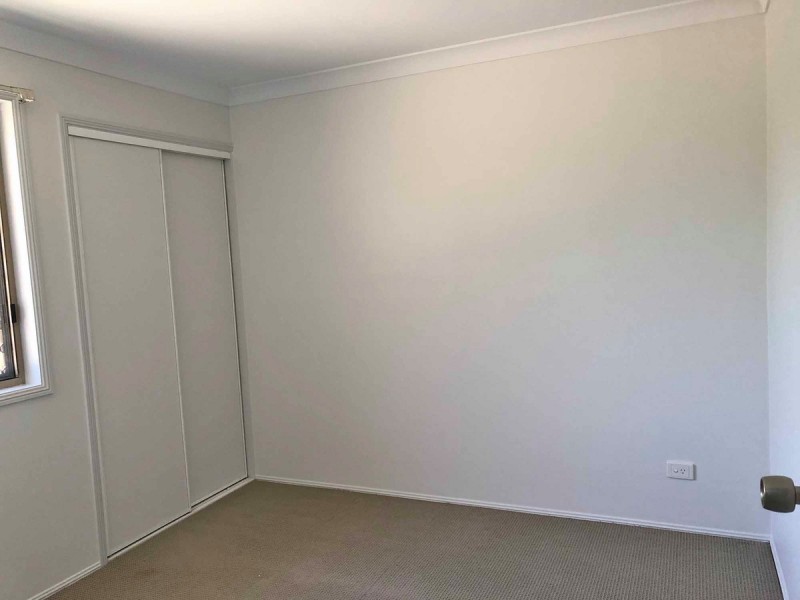 2/4 Felicia Court, Burleigh Waters QLD 4220