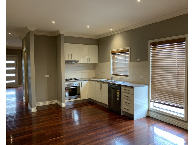 A/1 Wood Street, Deer Park VIC 3023