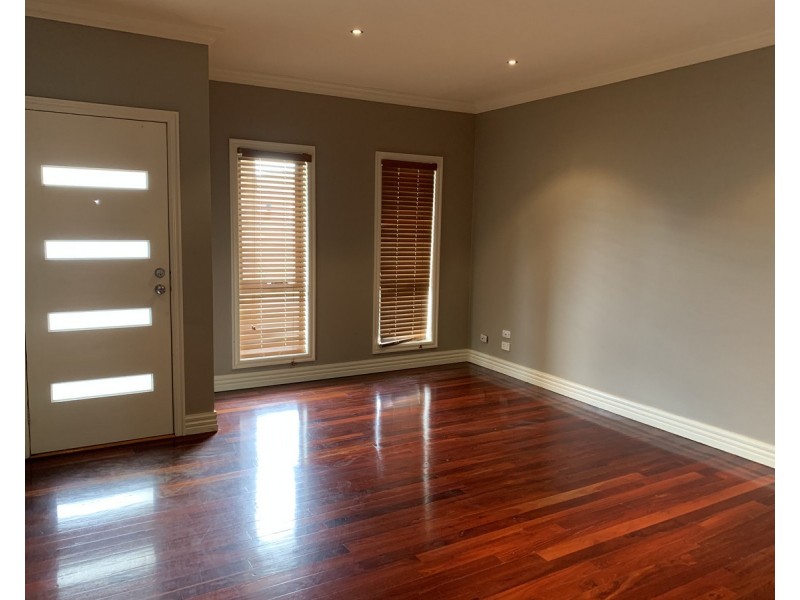 A/1 Wood Street, Deer Park VIC 3023