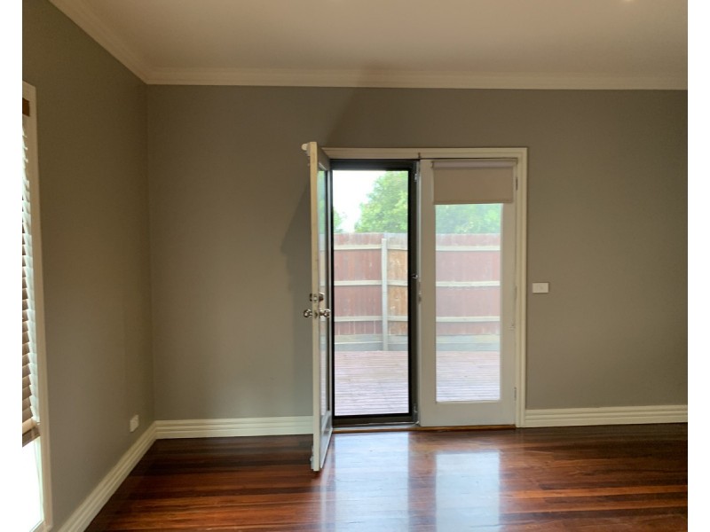 A/1 Wood Street, Deer Park VIC 3023