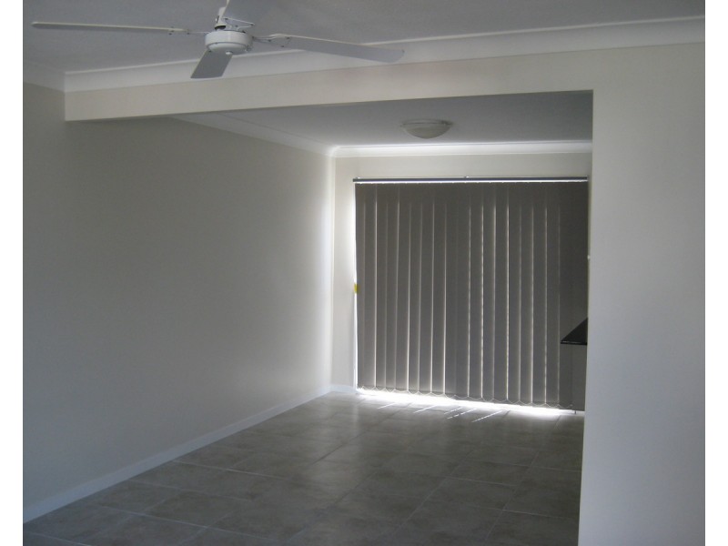 81/300 Cottesloe Drive, Mermaid Waters QLD 4218