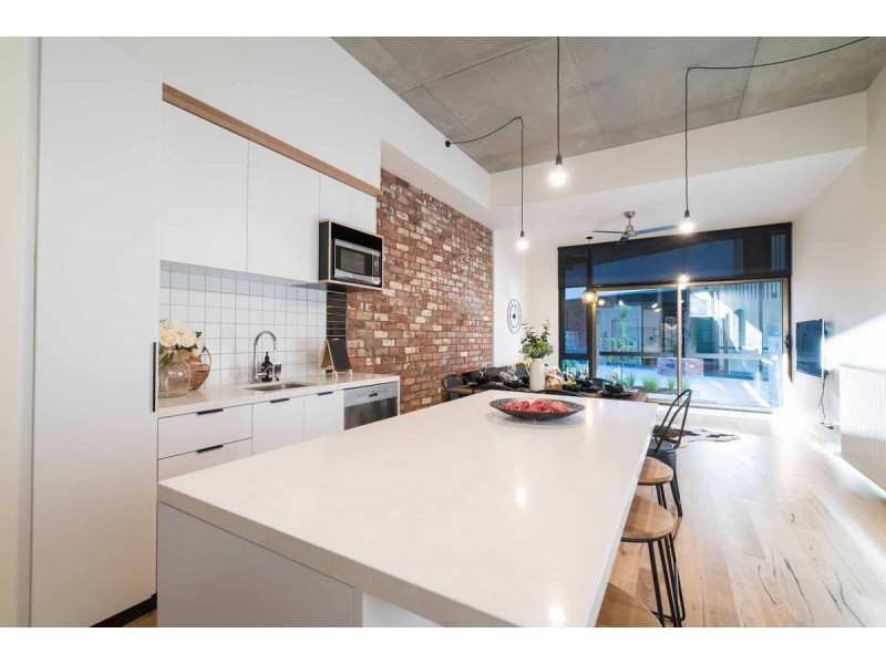 18 Curzon Street, West Melbourne VIC 3003