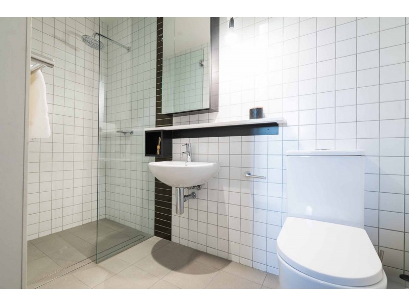 18 Curzon Street, West Melbourne VIC 3003