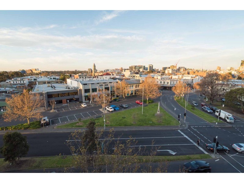 18 Curzon Street, West Melbourne VIC 3003