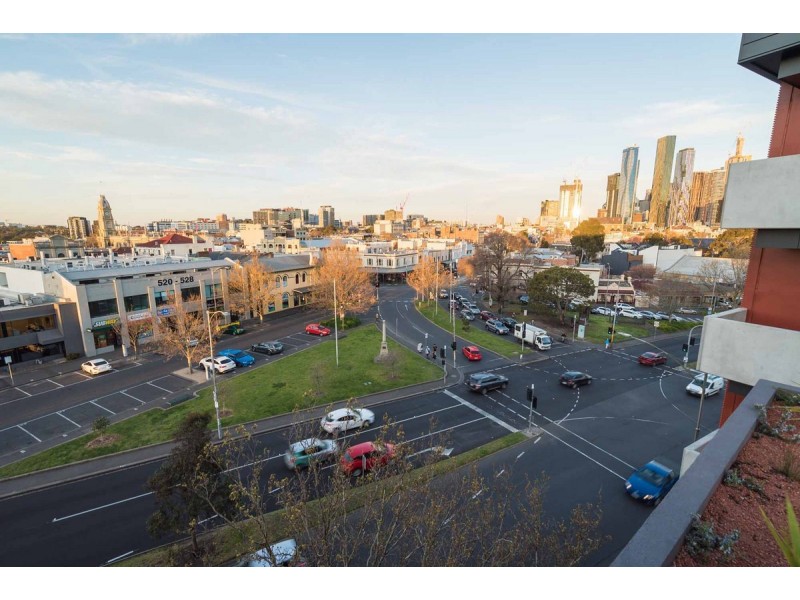 18 Curzon Street, West Melbourne VIC 3003