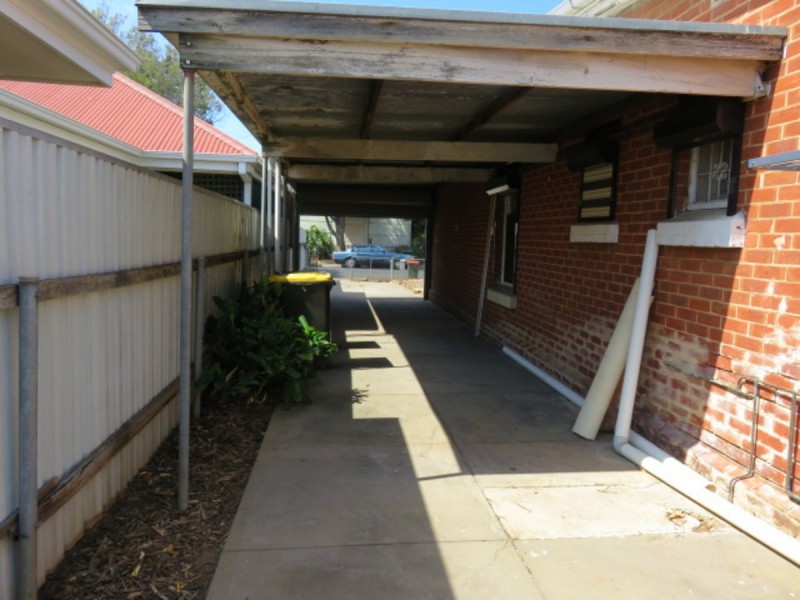 24 Light Tce, Thebarton SA 5031