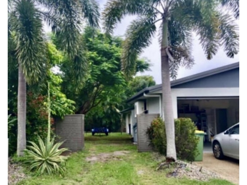 5 Angor Road, Trinity Park QLD 4879