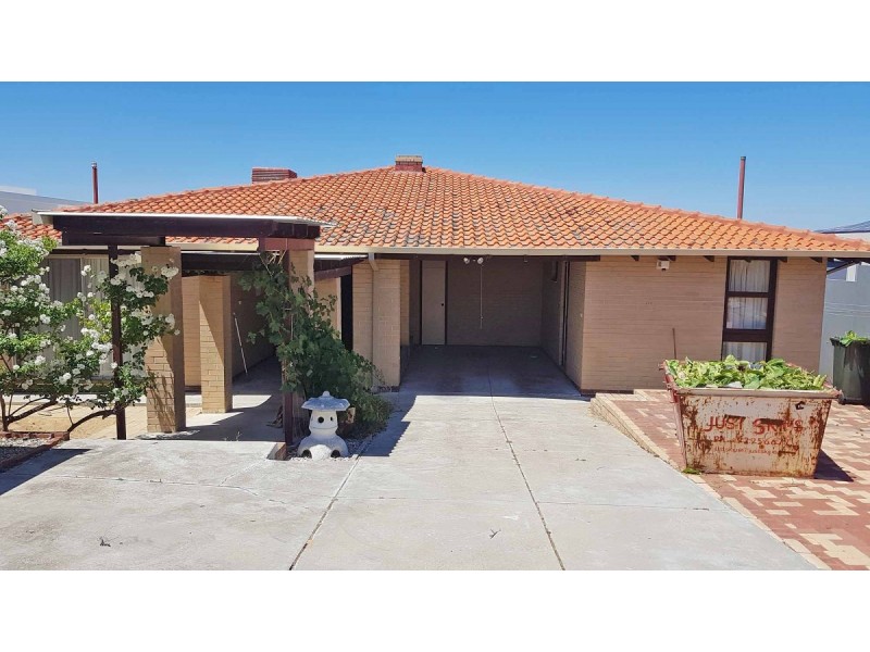 120 River Way, Salter Point WA 6152