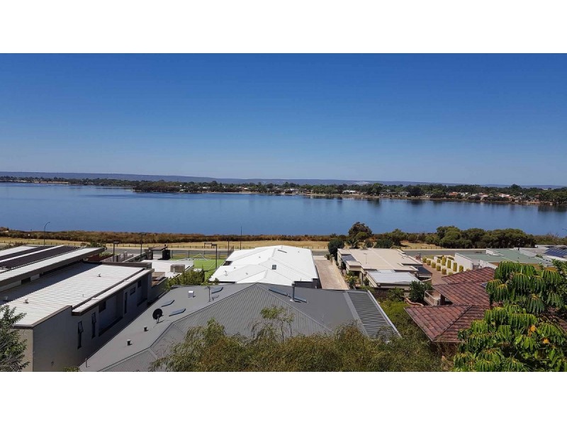 120 River Way, Salter Point WA 6152