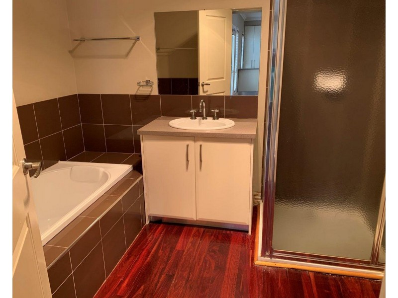 2/29 Baird Street, Maidstone VIC 3012