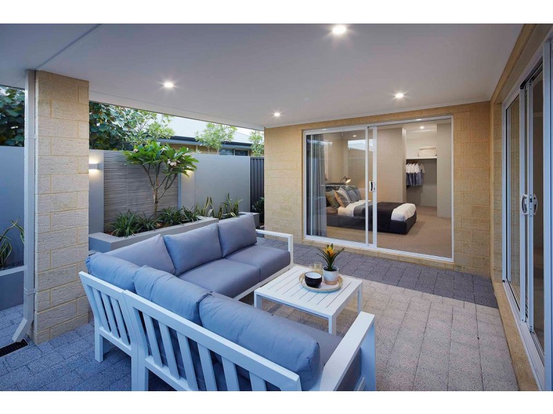 10 Windermere Boulevard, Aveley WA 6069