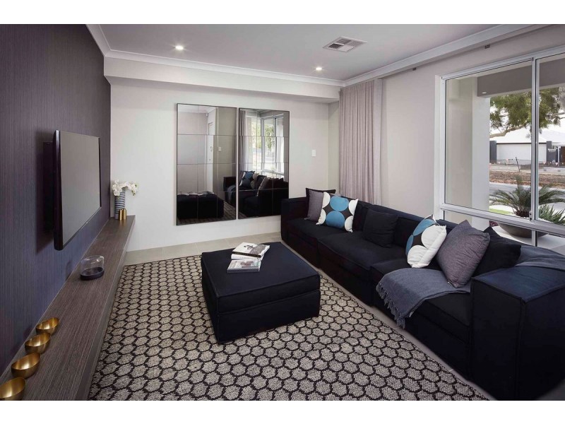 10 Windermere Boulevard, Aveley WA 6069