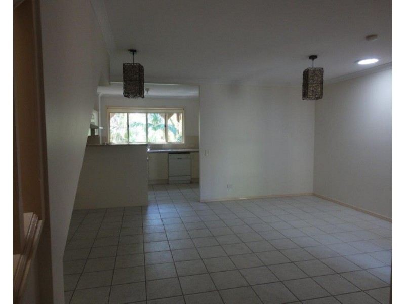 35/218 Queen Street, Cleveland QLD 4163