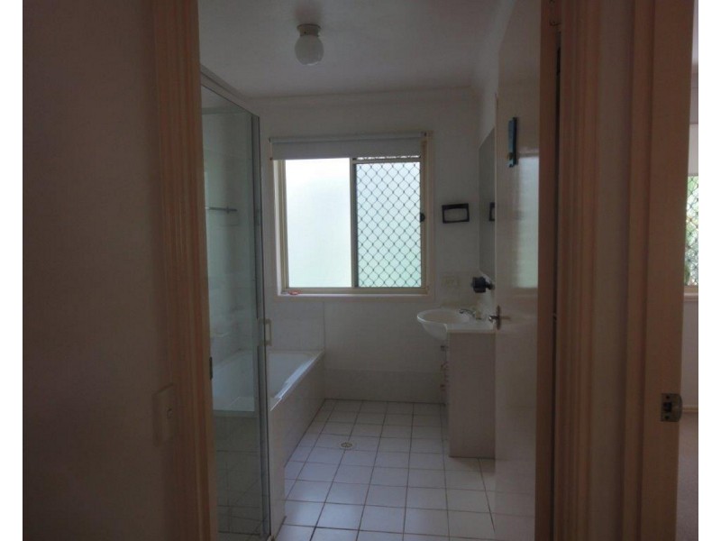 35/218 Queen Street, Cleveland QLD 4163