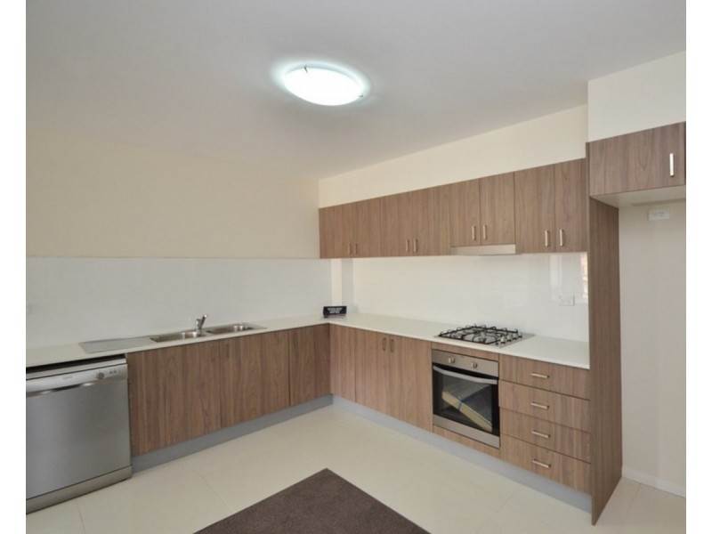 15/48-52 Warby Street, Campbelltown NSW 2560