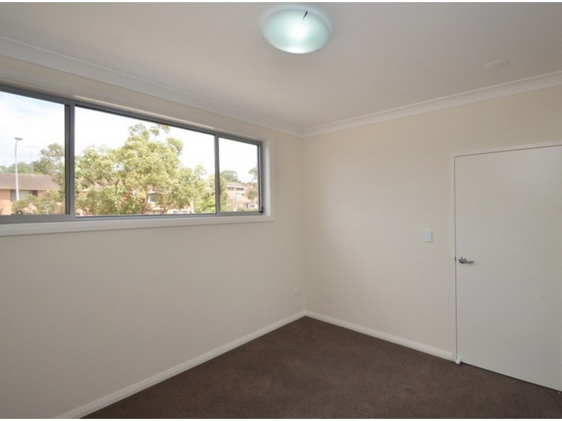 15/48-52 Warby Street, Campbelltown NSW 2560