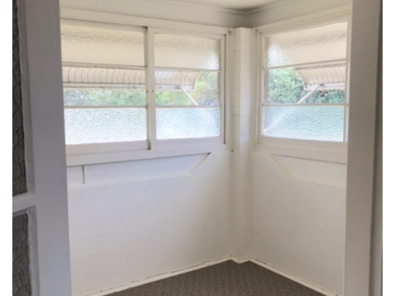 111 Jenner Parade, Hamilton South NSW 2303