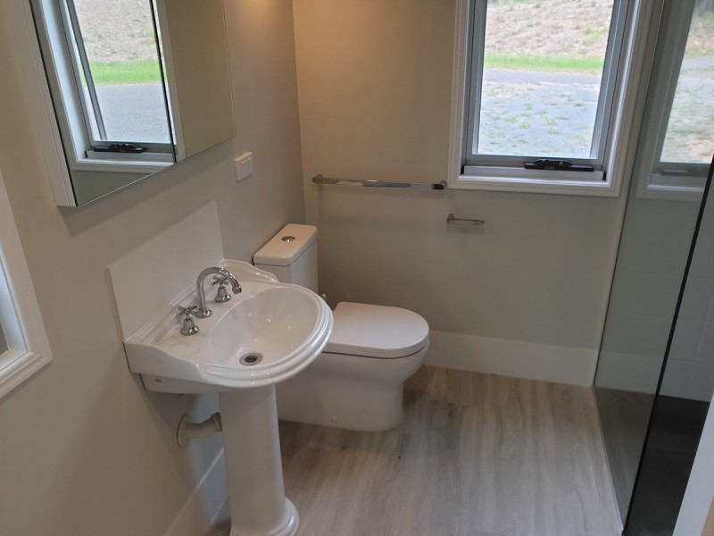 402 Old Tewantin Road, Lake Macdonald QLD 4563