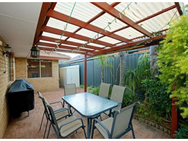 4/52 Pola Street, Dianella WA 6059