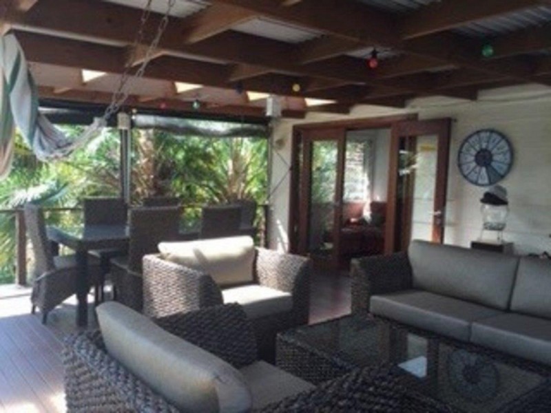 14 Brooke Avenue, Southport QLD 4215