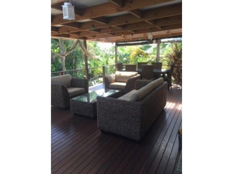 14 Brooke Avenue, Southport QLD 4215