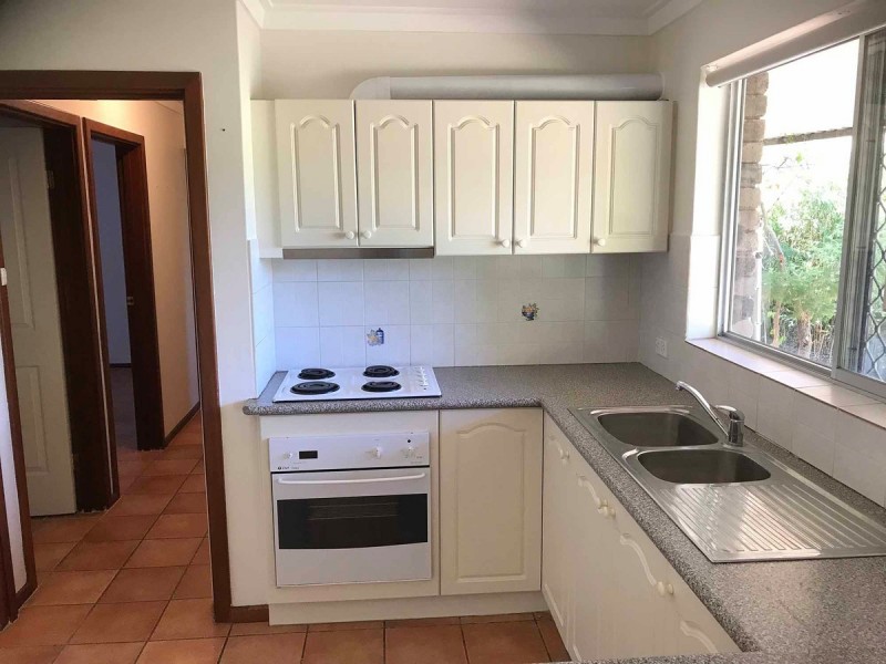 4/2-4 Adrian Street, Palmyra WA 6157