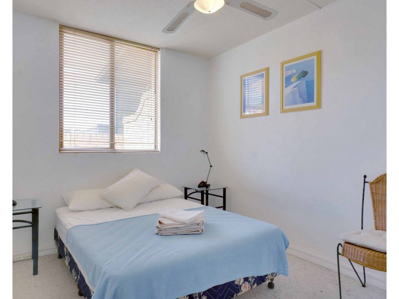 4/13 South Esplanade, Glenelg SA 5045